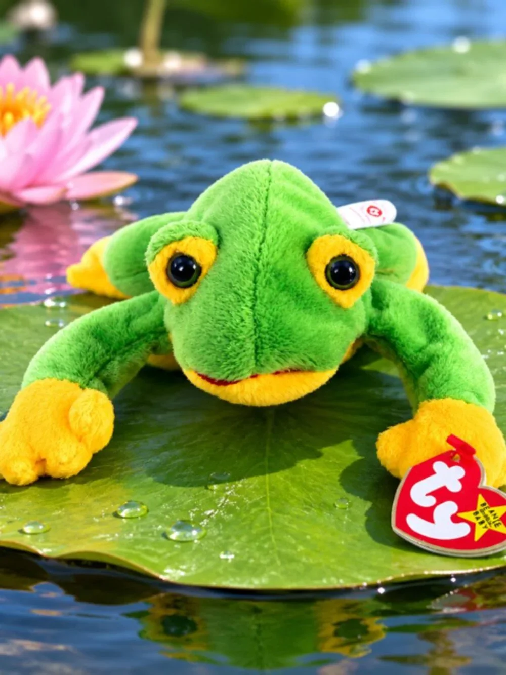 Ty Beanie Baby Smoochy The Frog Tags Attatched